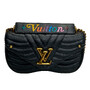 Bolsa Louis Vuitton New Wave Preta