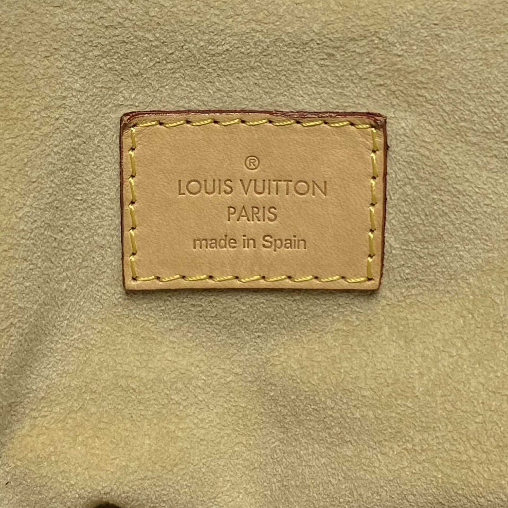 Bolsa Louis Vuitton Artsy Monograma