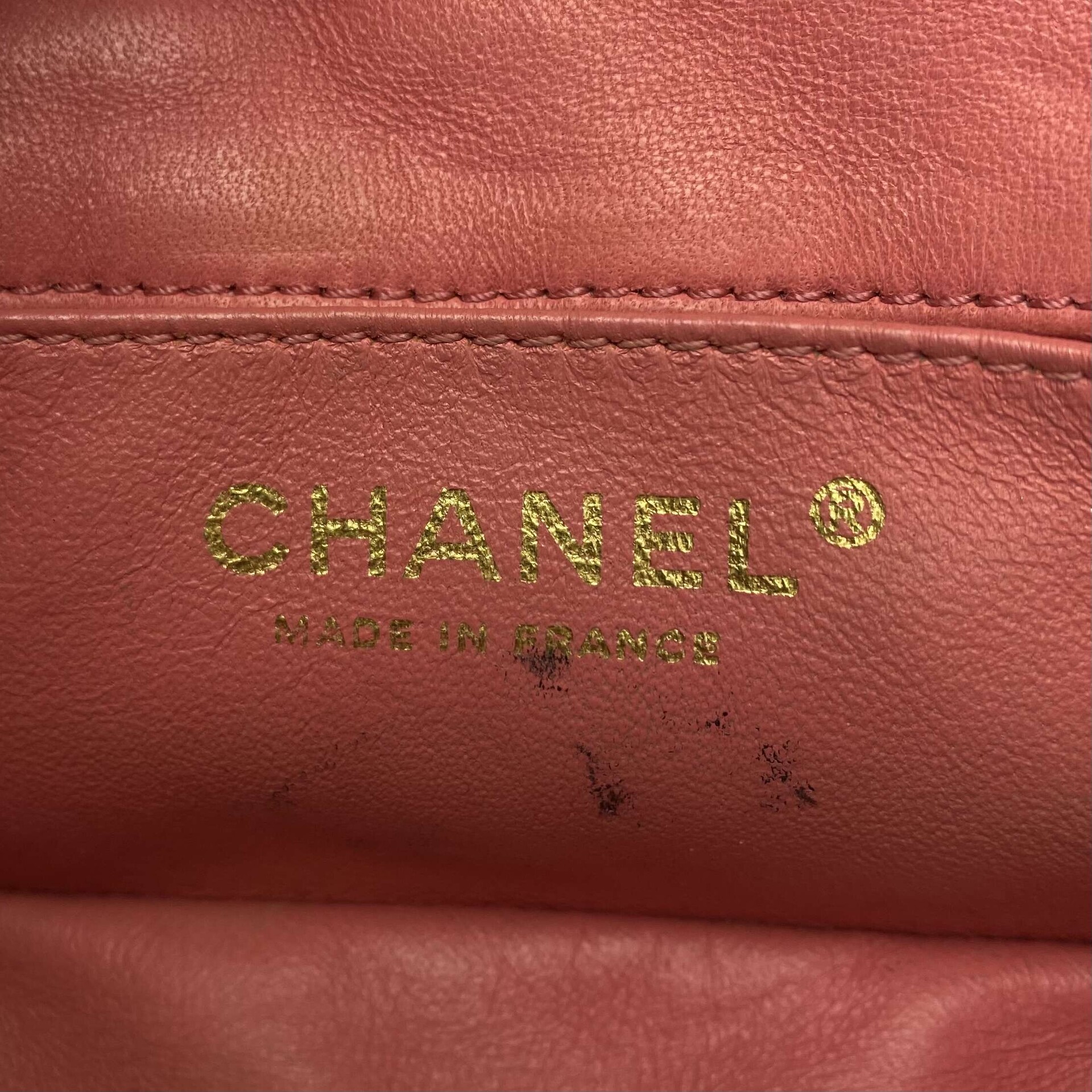 Bolsa Chanel Valentine Charm Flap Mini