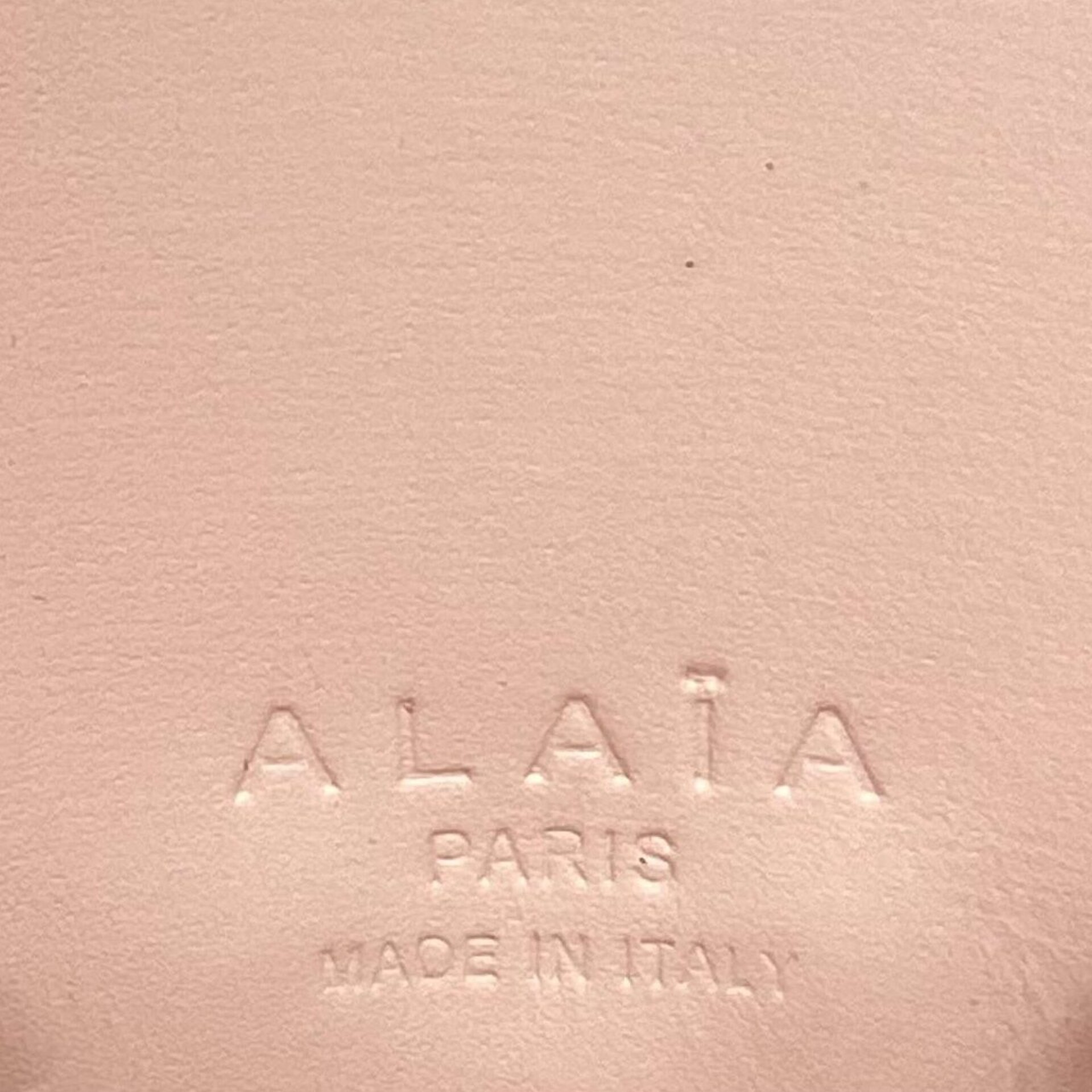 Bolsa Alaia Le Coer Lux Calfskin Rose Dragee