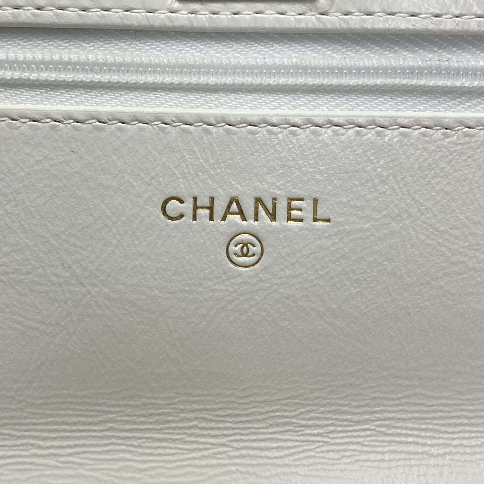 Bolsa Chanel Wallet Chain Branca