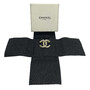 Broche Chanel CC