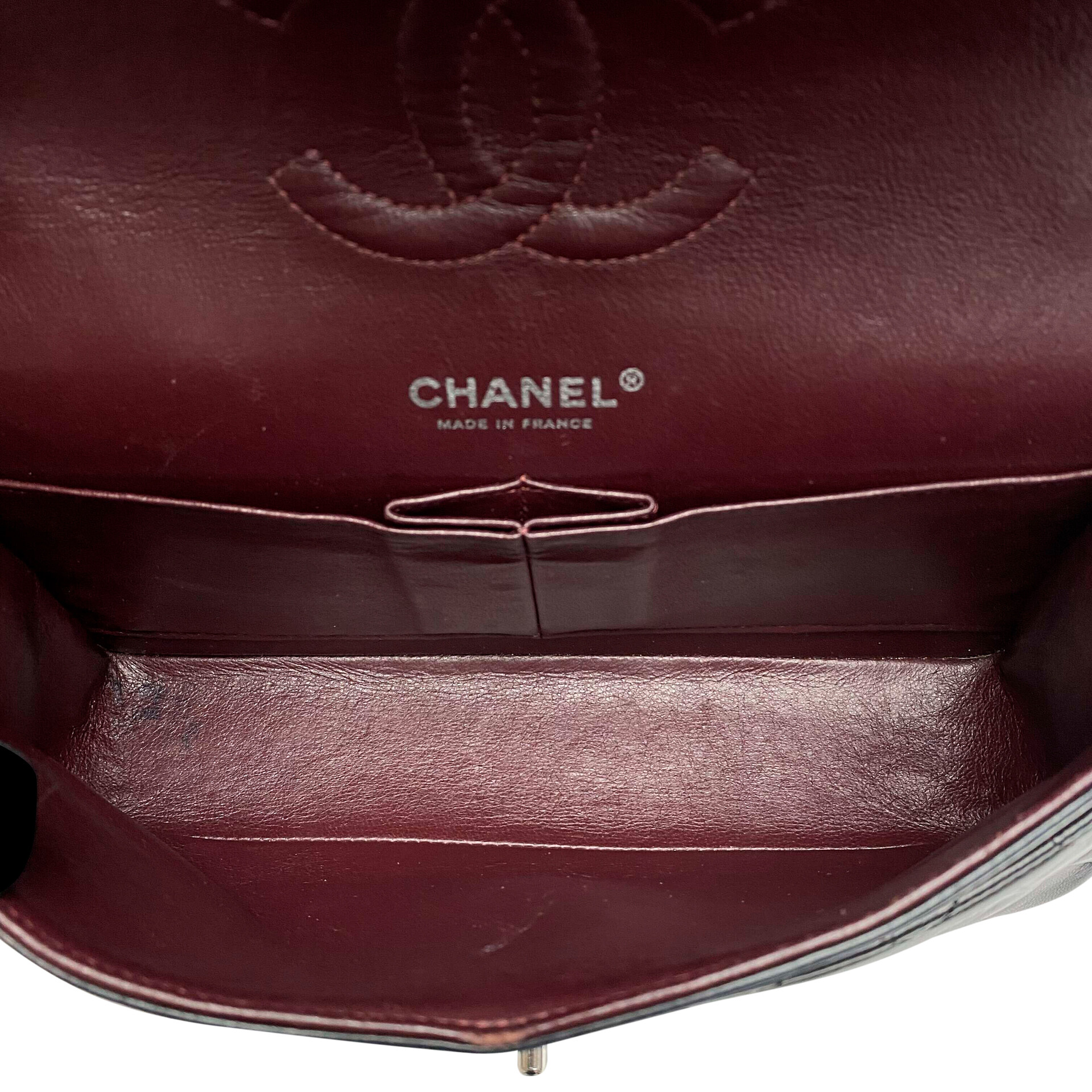 Bolsa Chanel Double Flap Medium Lambskin Preta