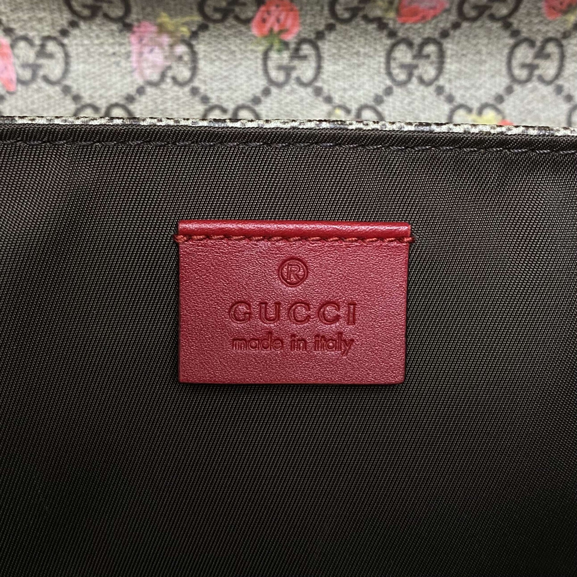 Bolsa Gucci Diaper Bag GG