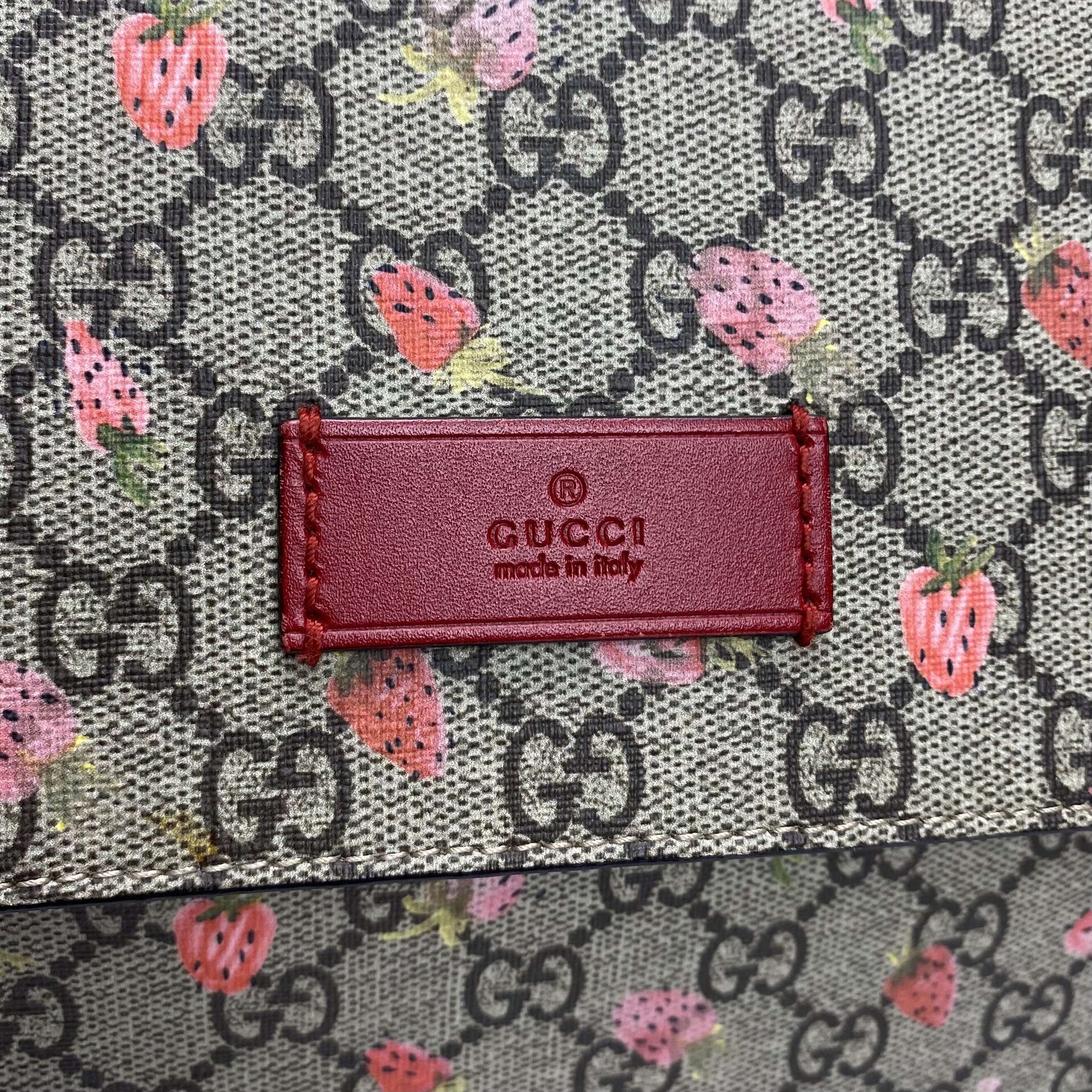 Bolsa Gucci Diaper Bag GG