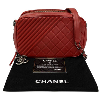 Bolsa Chanel Coco Boy Camera Vermelha