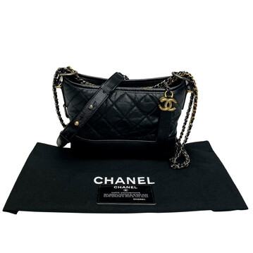 Bolsa Chanel Gabrielle Hobo Lambskin Pequena