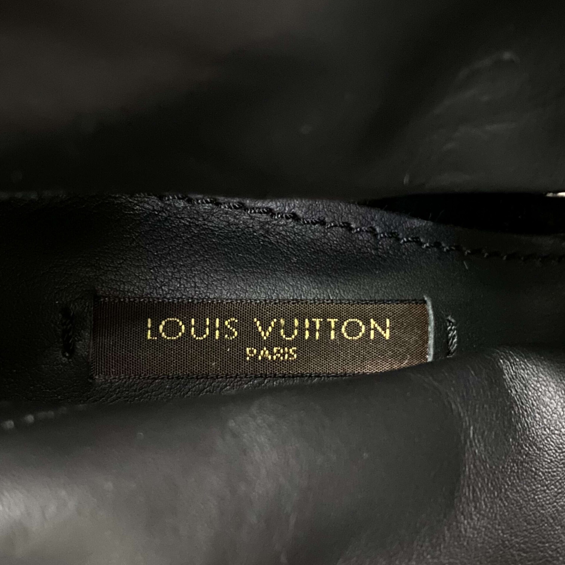 Sapato Louis Vuitton Preto