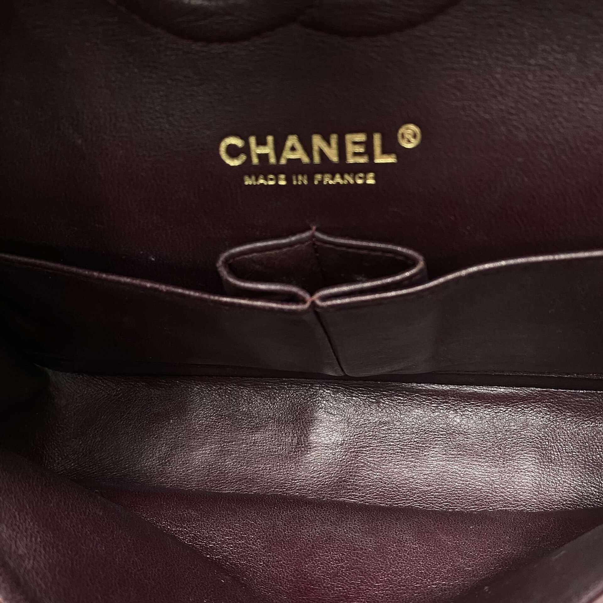 Bolsa Chanel Classic Medium Double Flap Preta