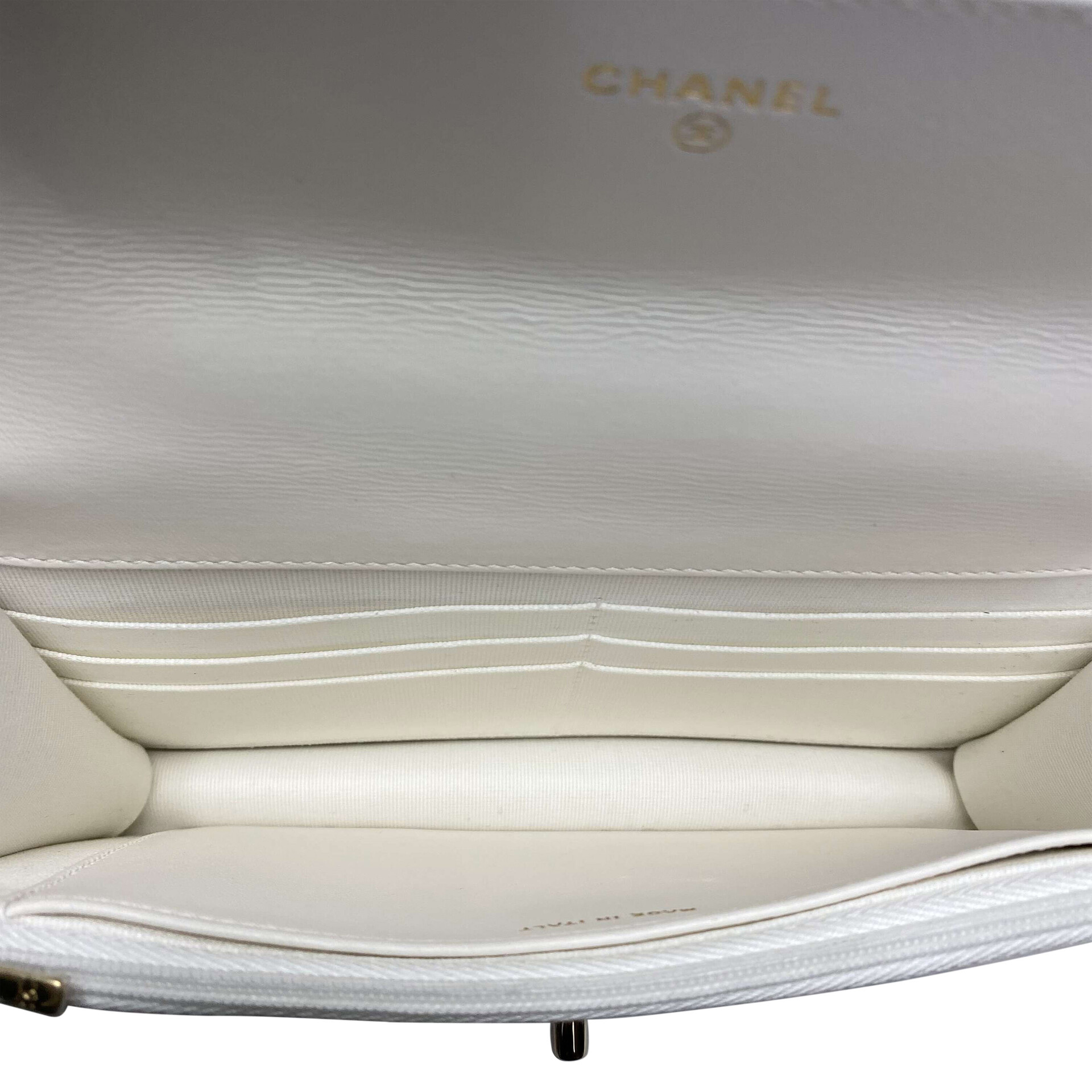 Bolsa Chanel Wallet Chain Branca