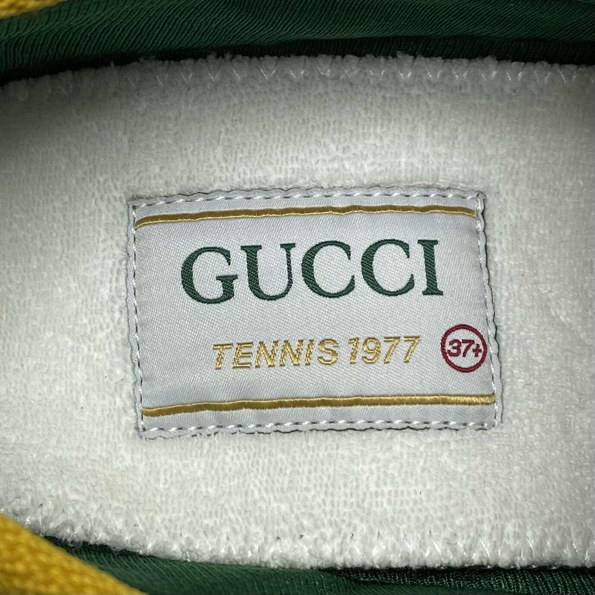 Sneaker Gucci 1977 High Top Paetês Dourado