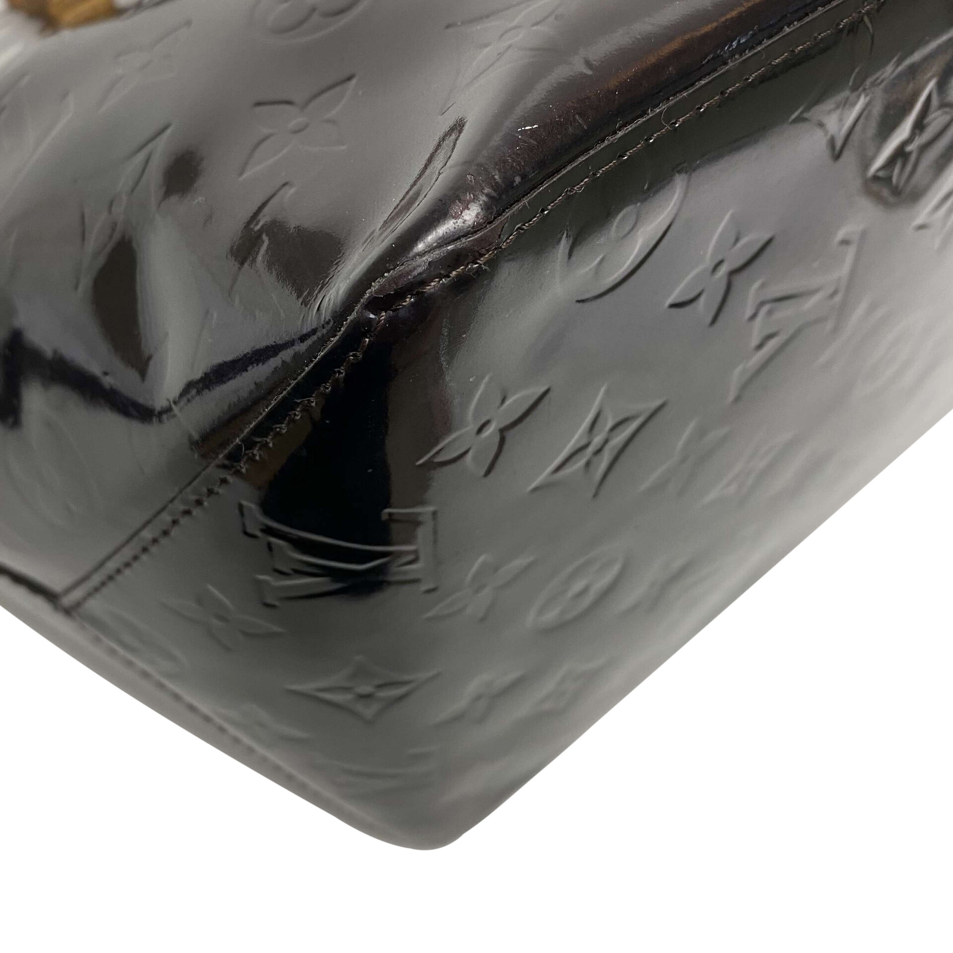 Bolsa Louis Vuitton Bellevue Verniz Vinho