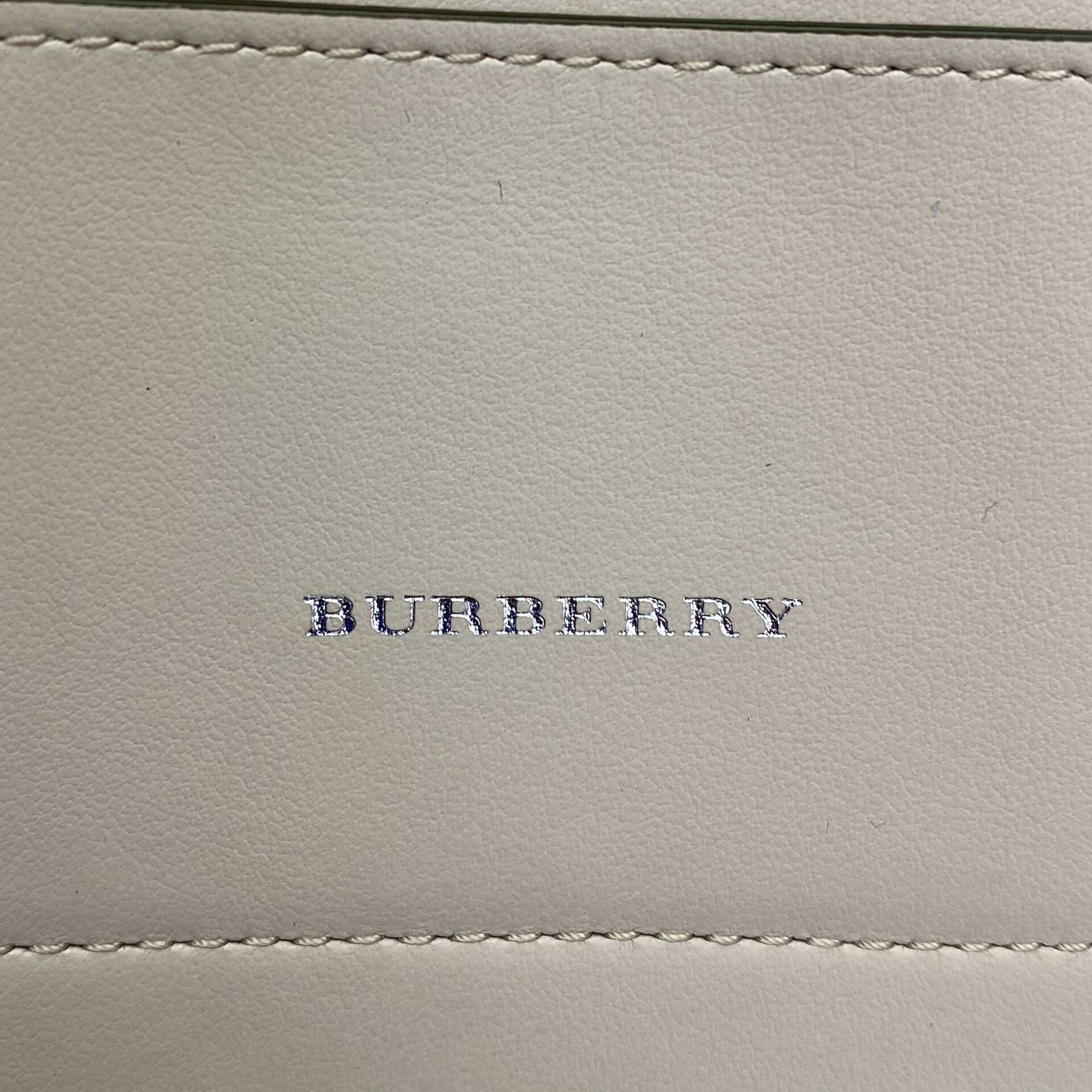 Carteira Burberry Couro Verde