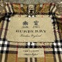 Casaco Burberry Bege