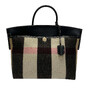 Bolsa Burberry Couro Preto e Xadrez