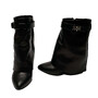 Bota Givenchy Shark Lock Couro Preta