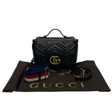 Bolsa Gucci GG Marmont Preta