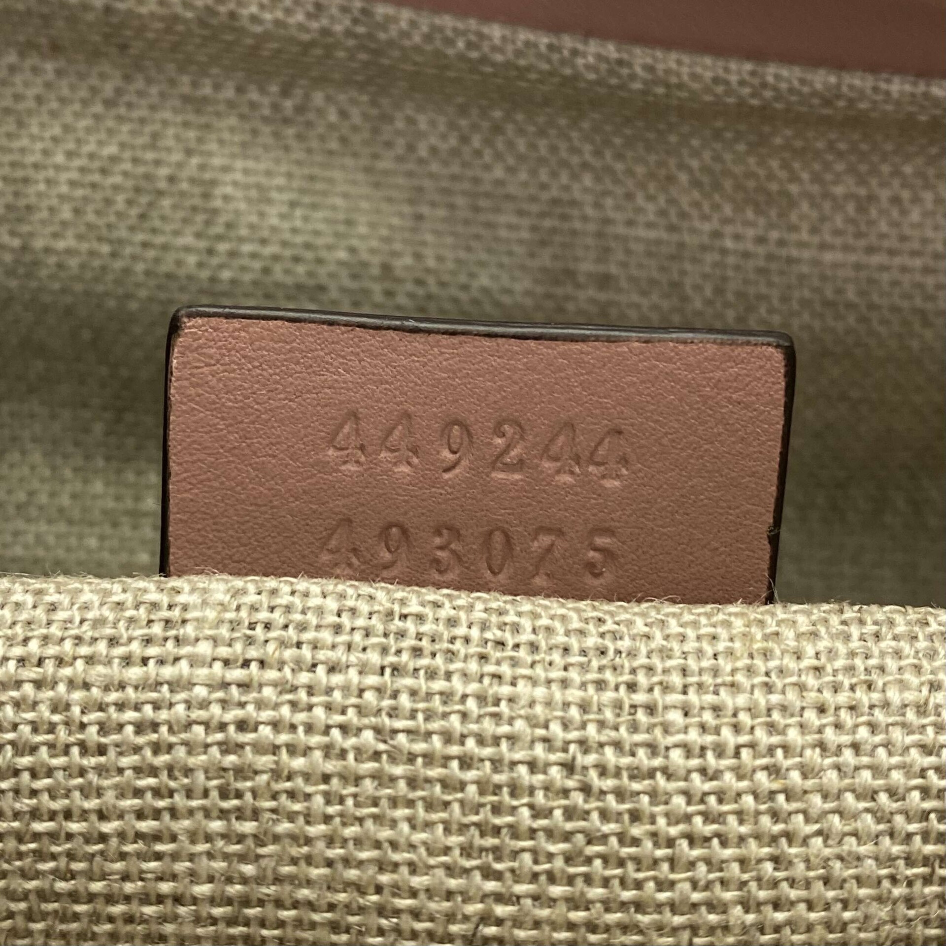 Bolsa Gucci Microguccissima Margaux Hobo