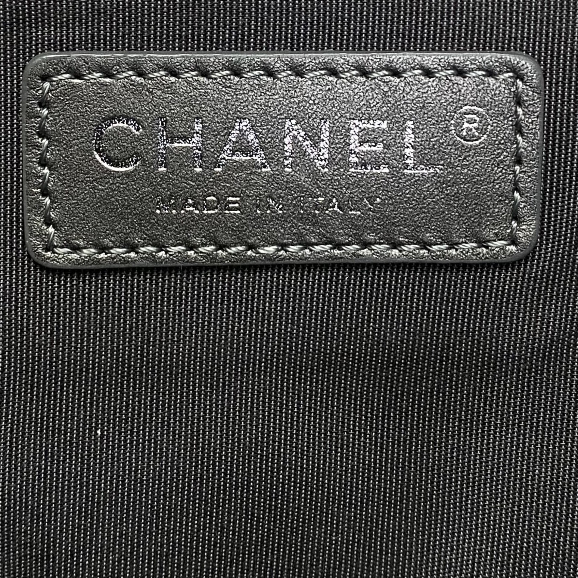 Bolsa Chanel Metallic Lame Chevron