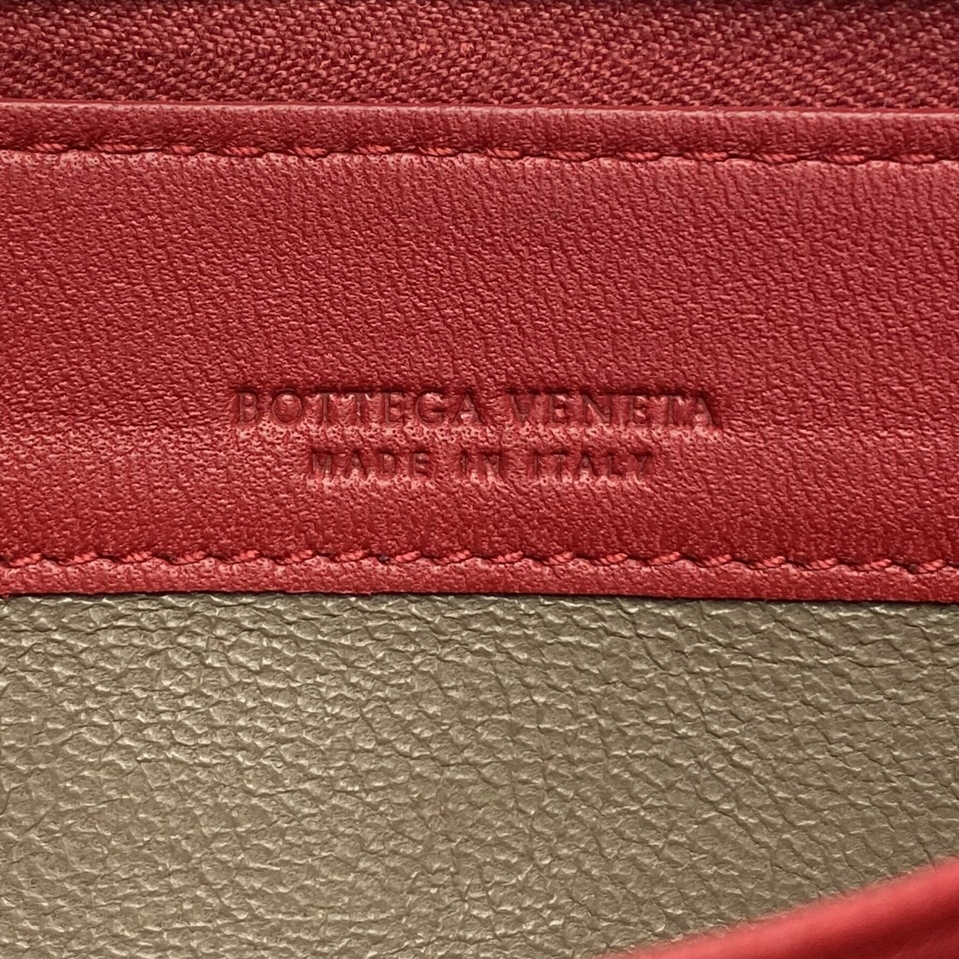 Carteira Bottega Veneta Intrecciato Vermelha