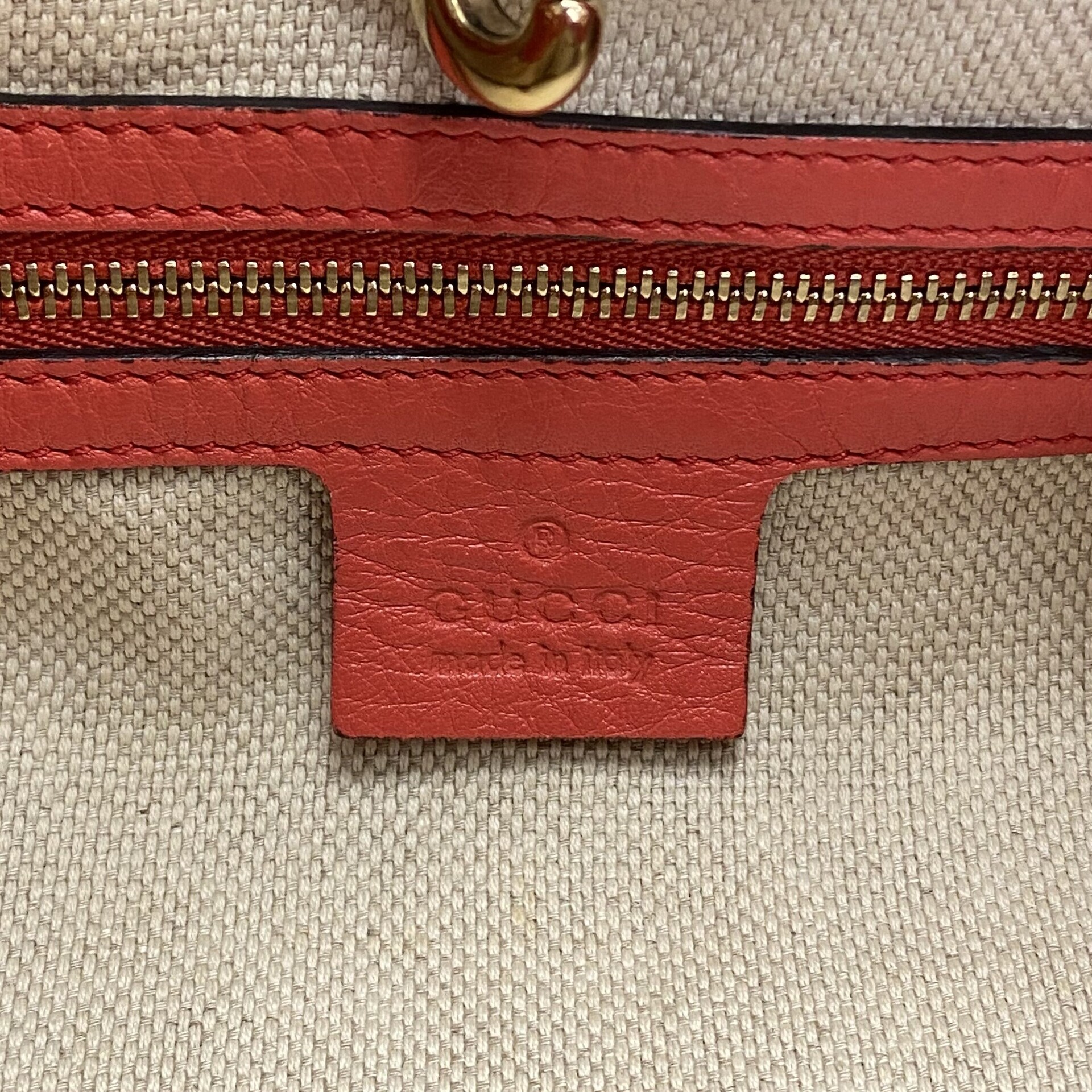 Bolsa Gucci Soho Coral