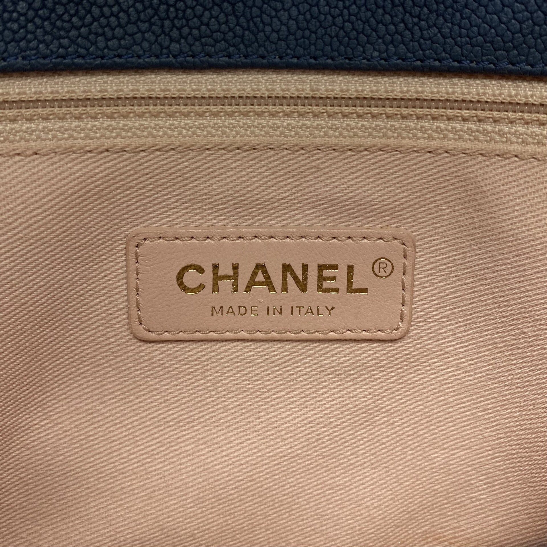 Bolsa Chanel Medium Azul Marinho