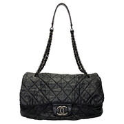 Bolsa Chanel Flap Bag Large Black Crinkled Leather