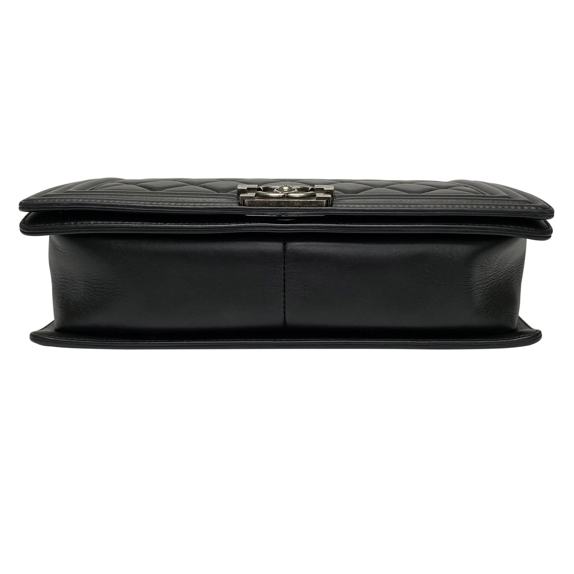 Bolsa Chanel Boy Preta