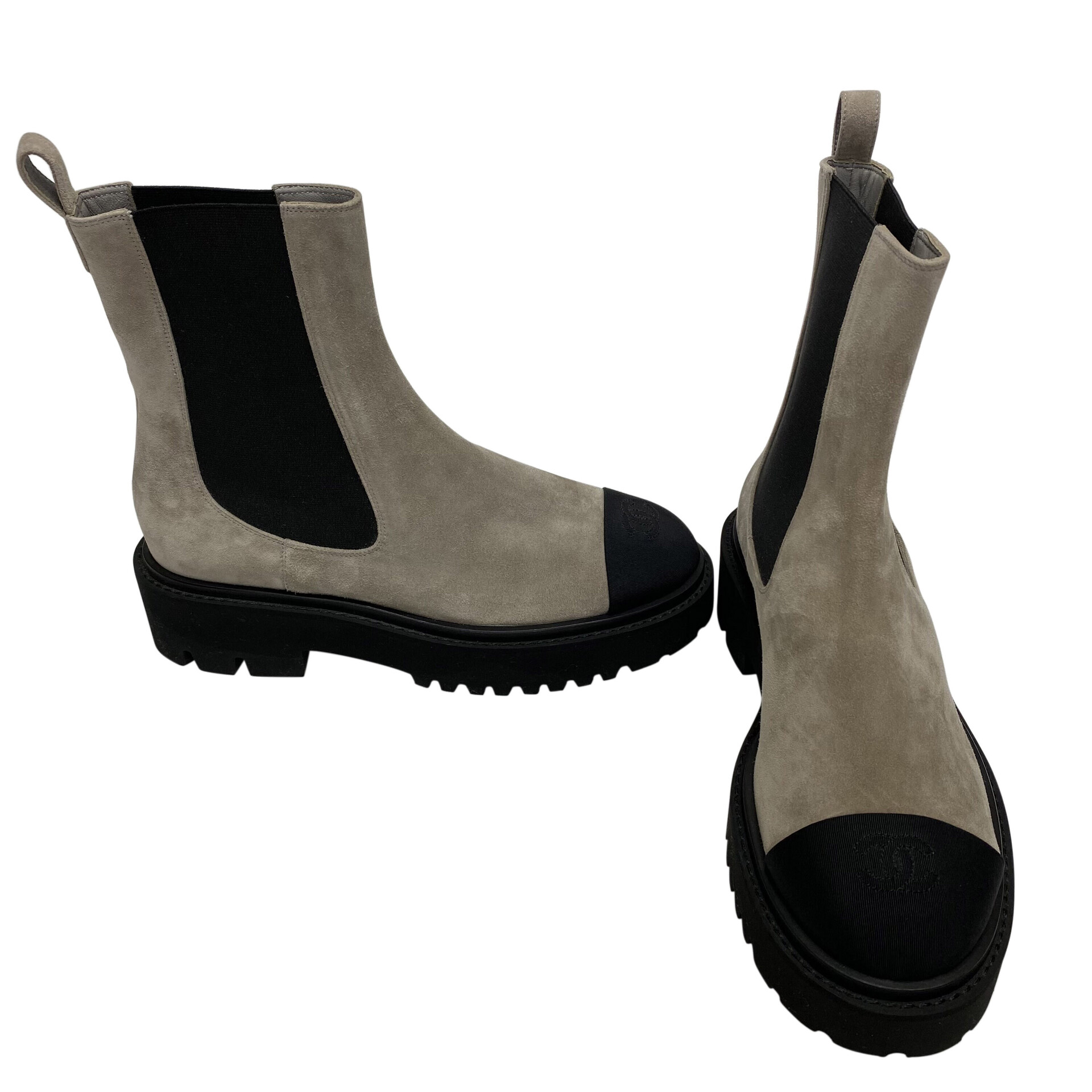 Bota Chanel Bicolor