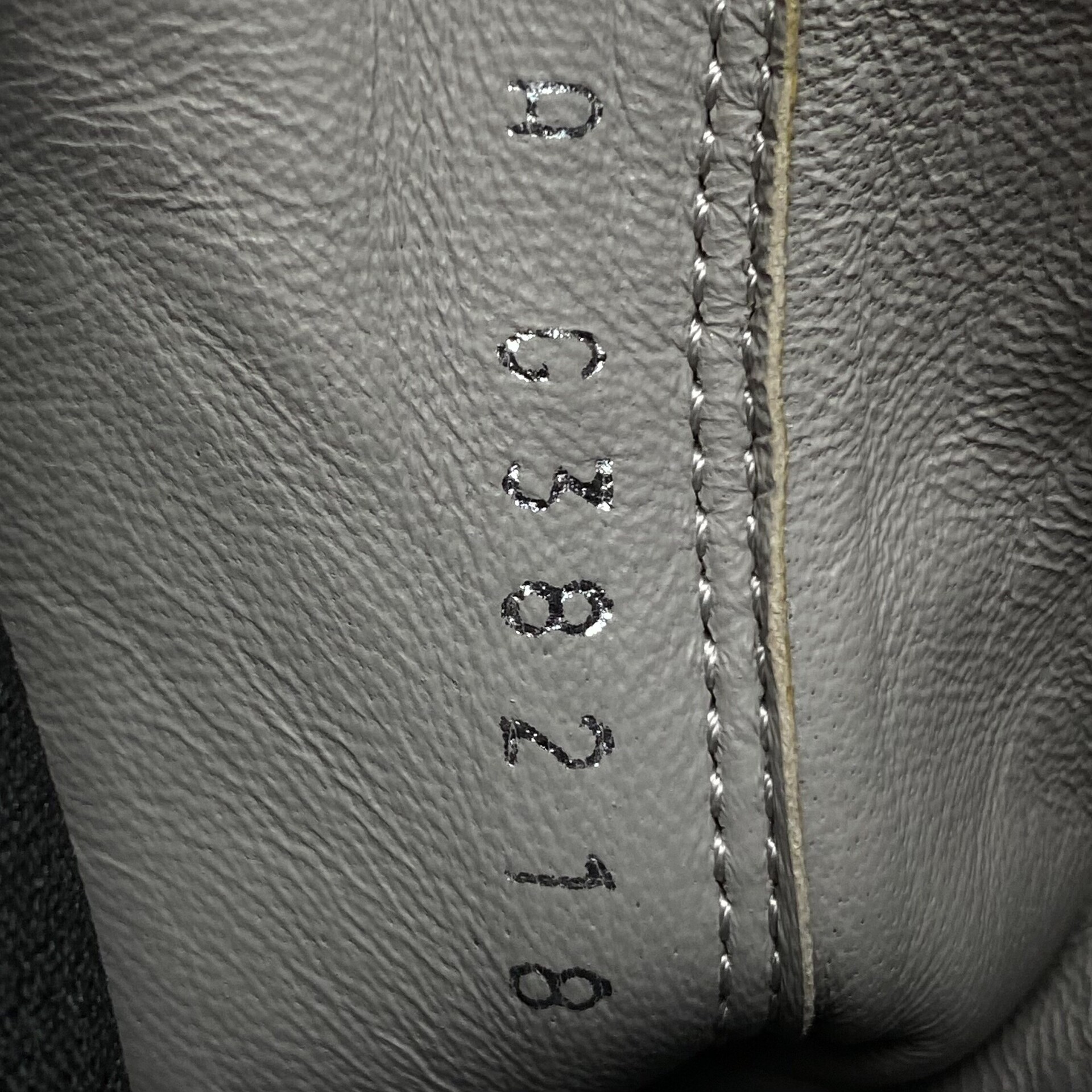 Bota Chanel Bicolor