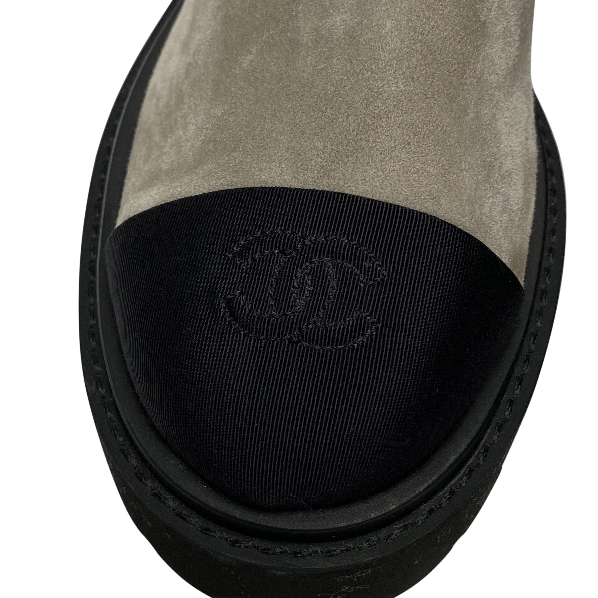 Bota Chanel Bicolor
