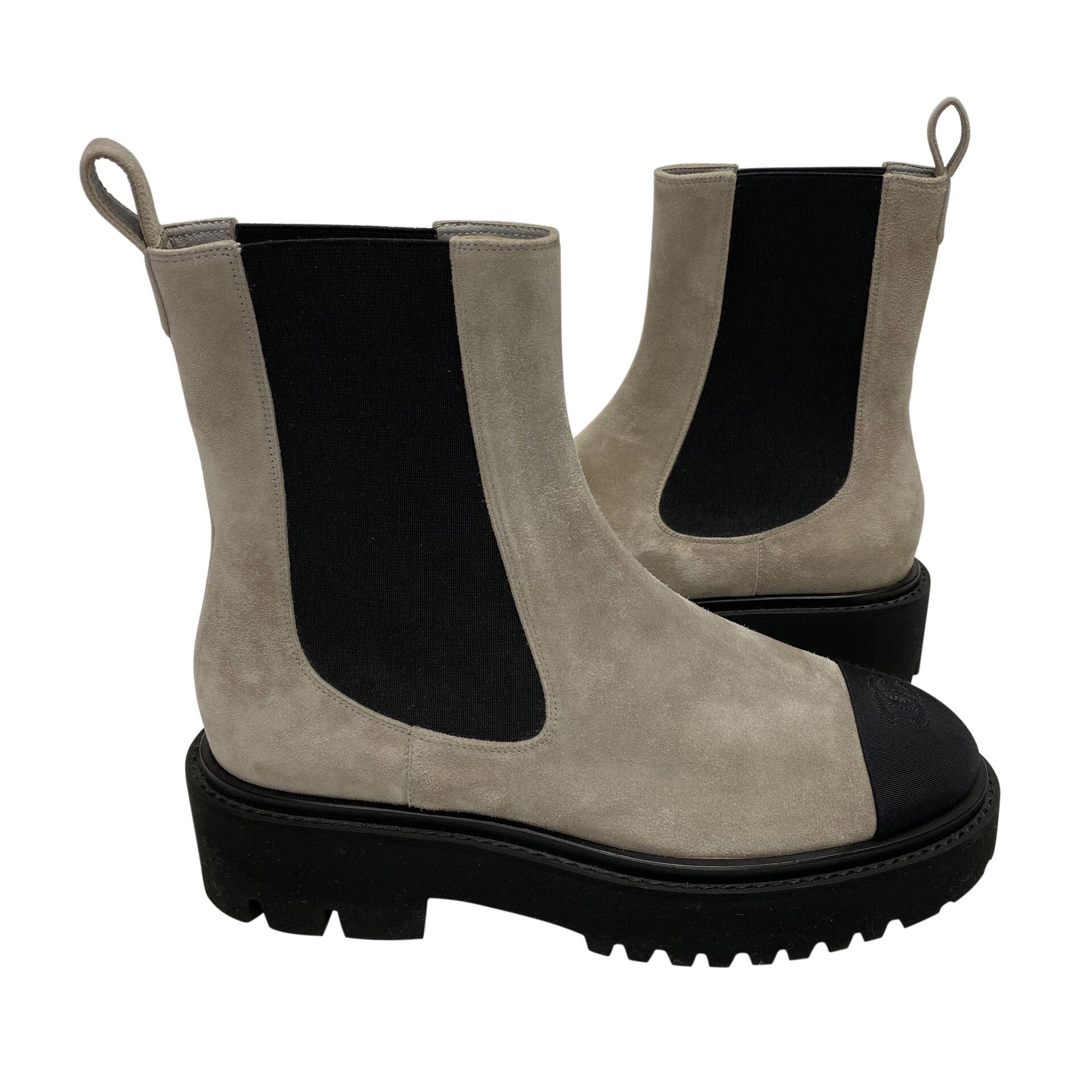 Bota Chanel Bicolor