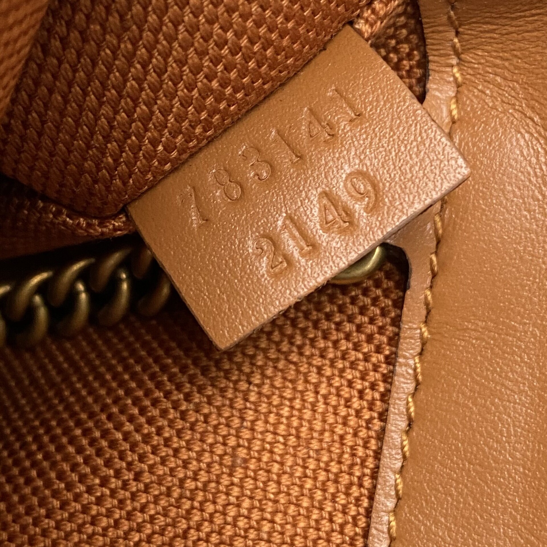 Bolsa Gucci GG Marmont Super Mini