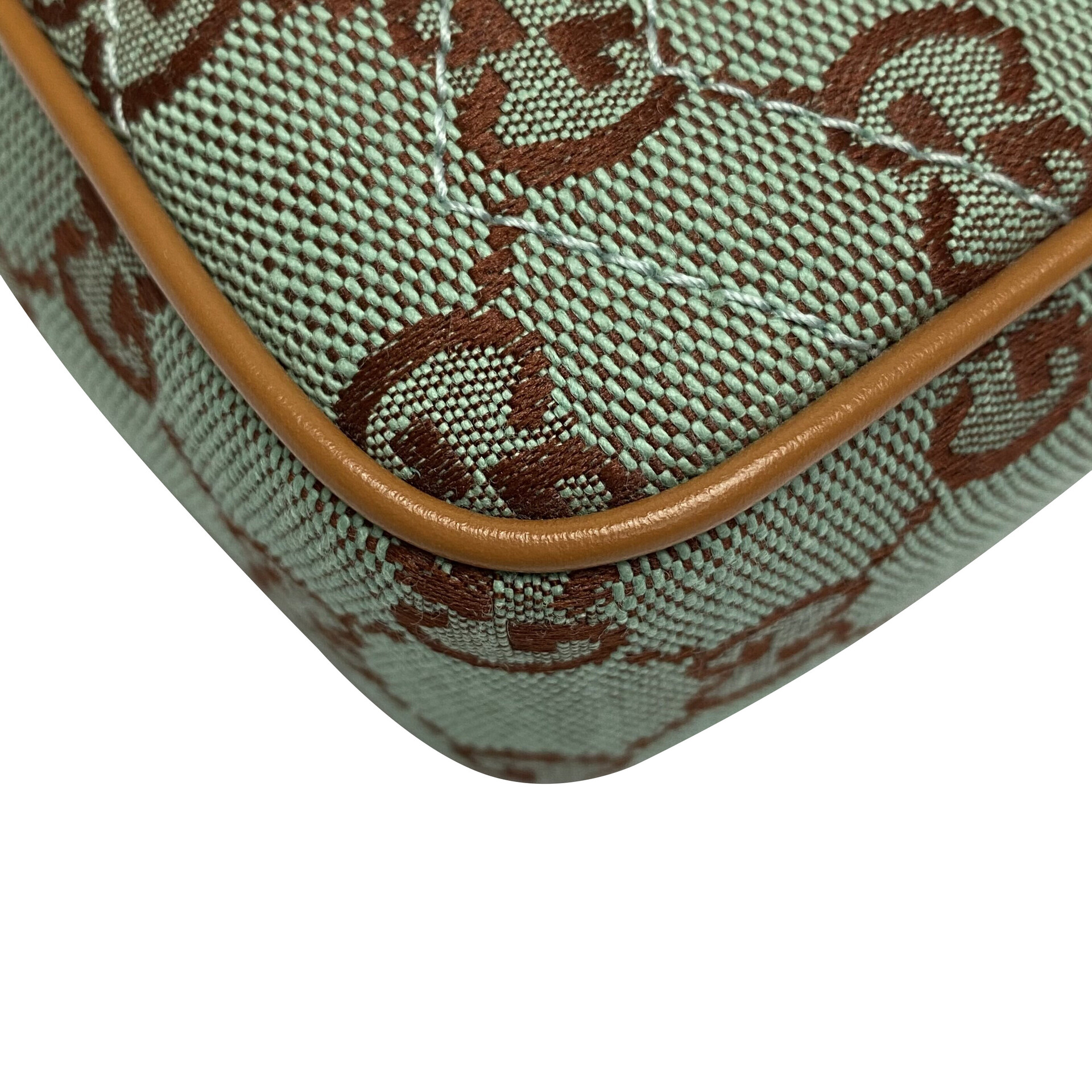 Bolsa Gucci GG Marmont Super Mini