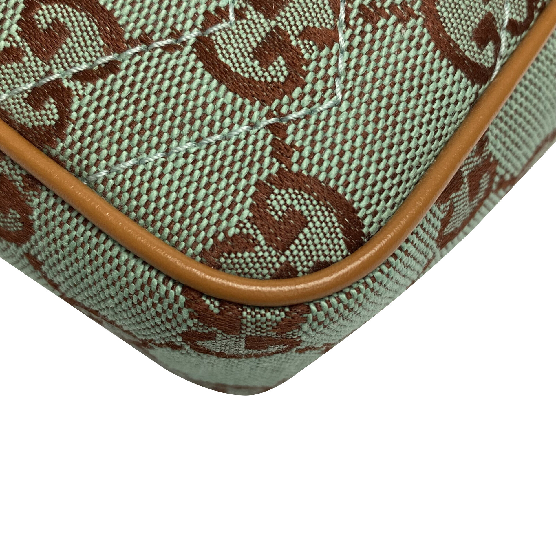 Bolsa Gucci GG Marmont Super Mini