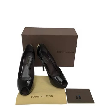Peep Toe Louis Vuitton Cadeado Preto