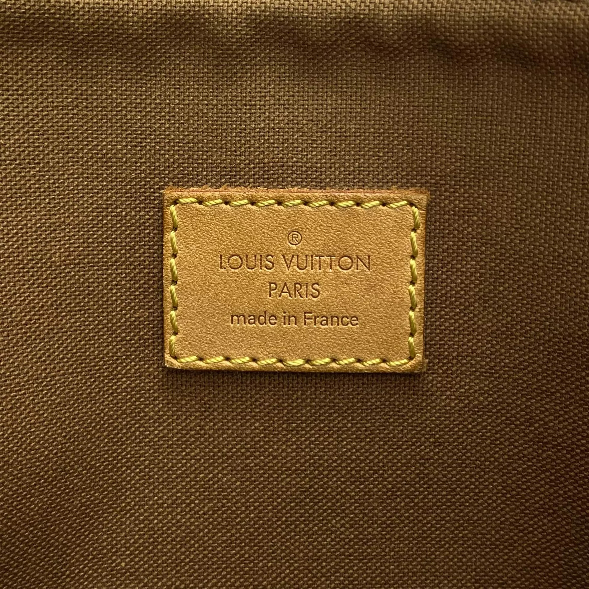 Bolsa Louis Vuitton Pochette Bosphore Monogram