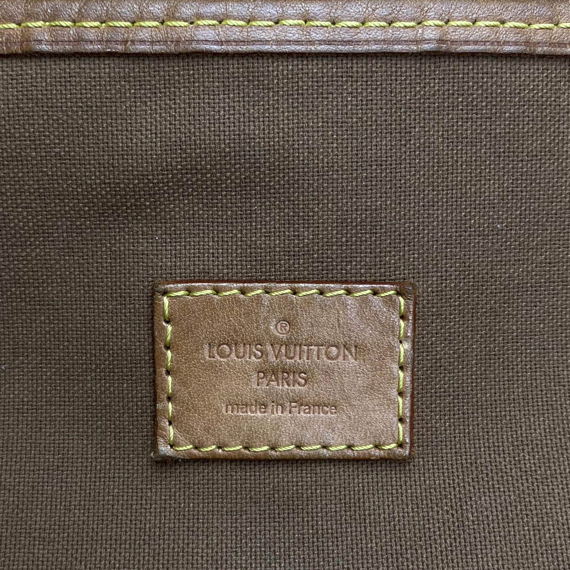 Bolsa Louis Vuitton Congo Monograma