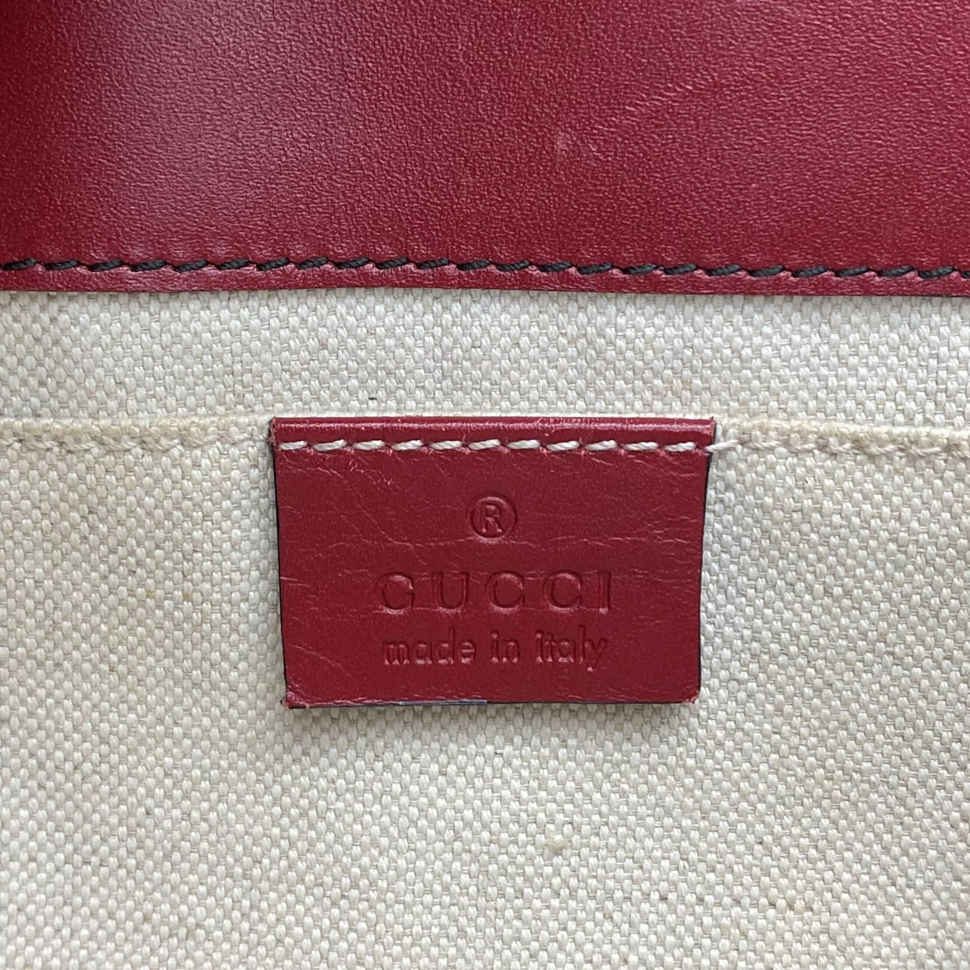 Bolsa Gucci Emily Vermelha