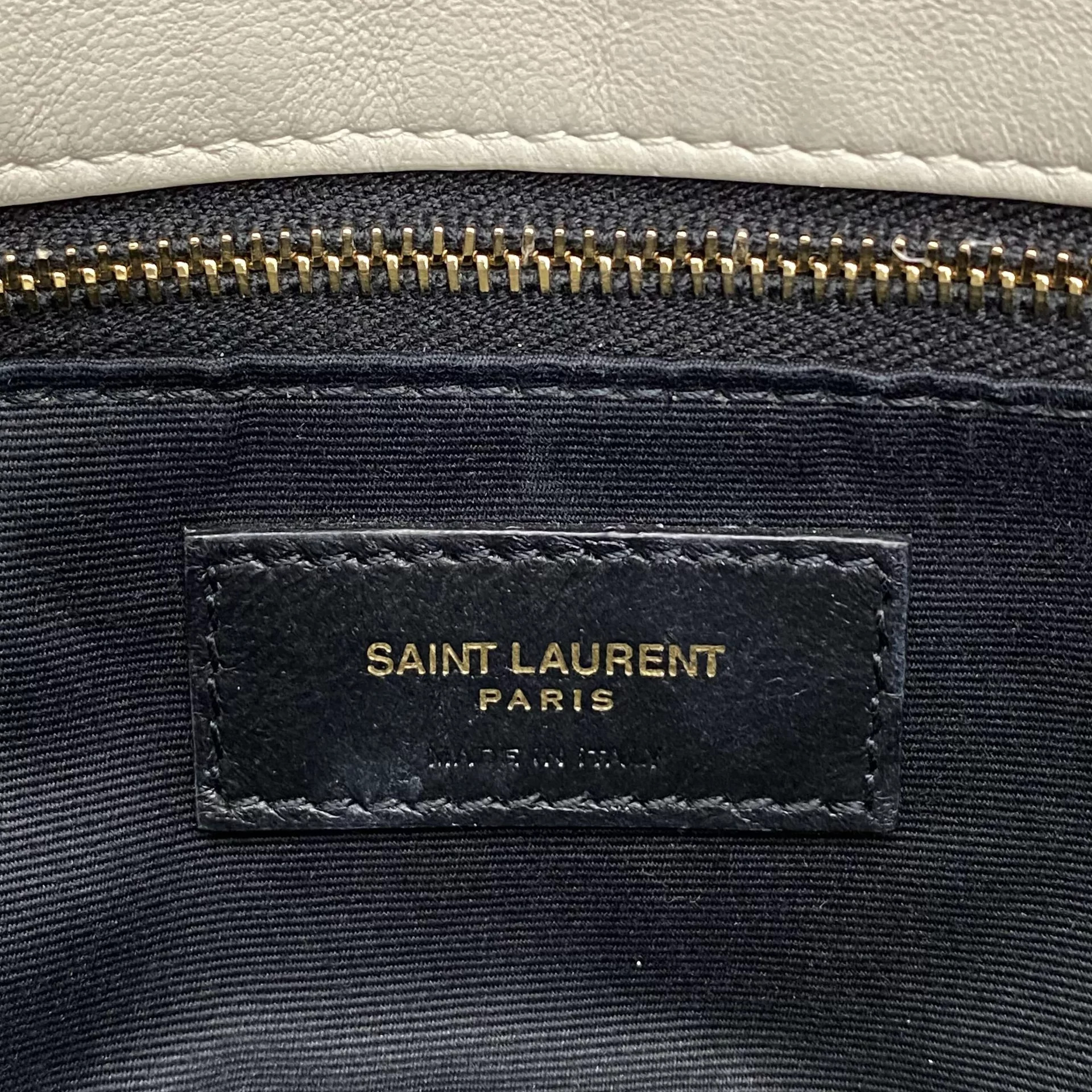 Bolsa Yves Saint Laurent LouLou Puffer