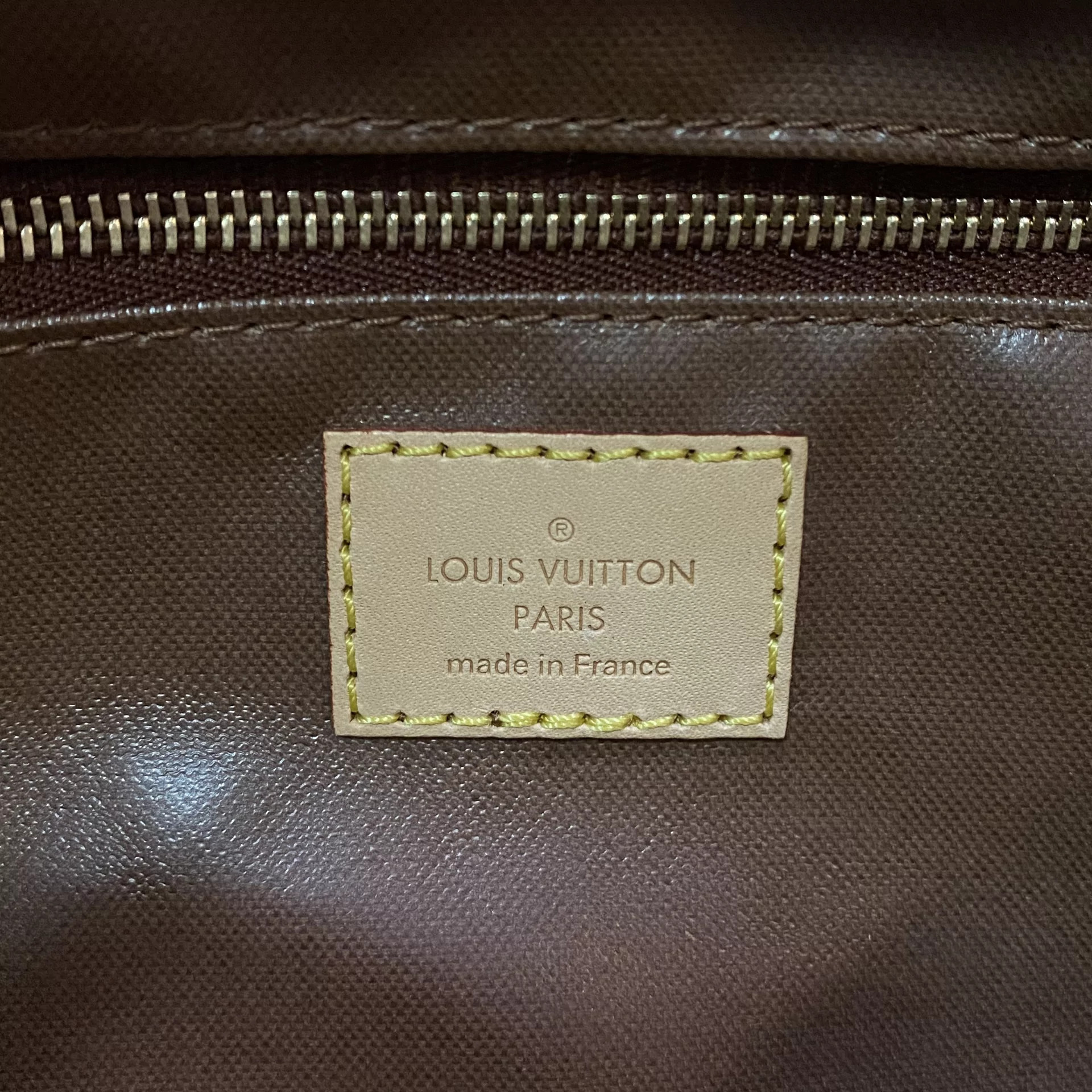 Nécessaire Louis Vuitton Trousse de Toillette 25