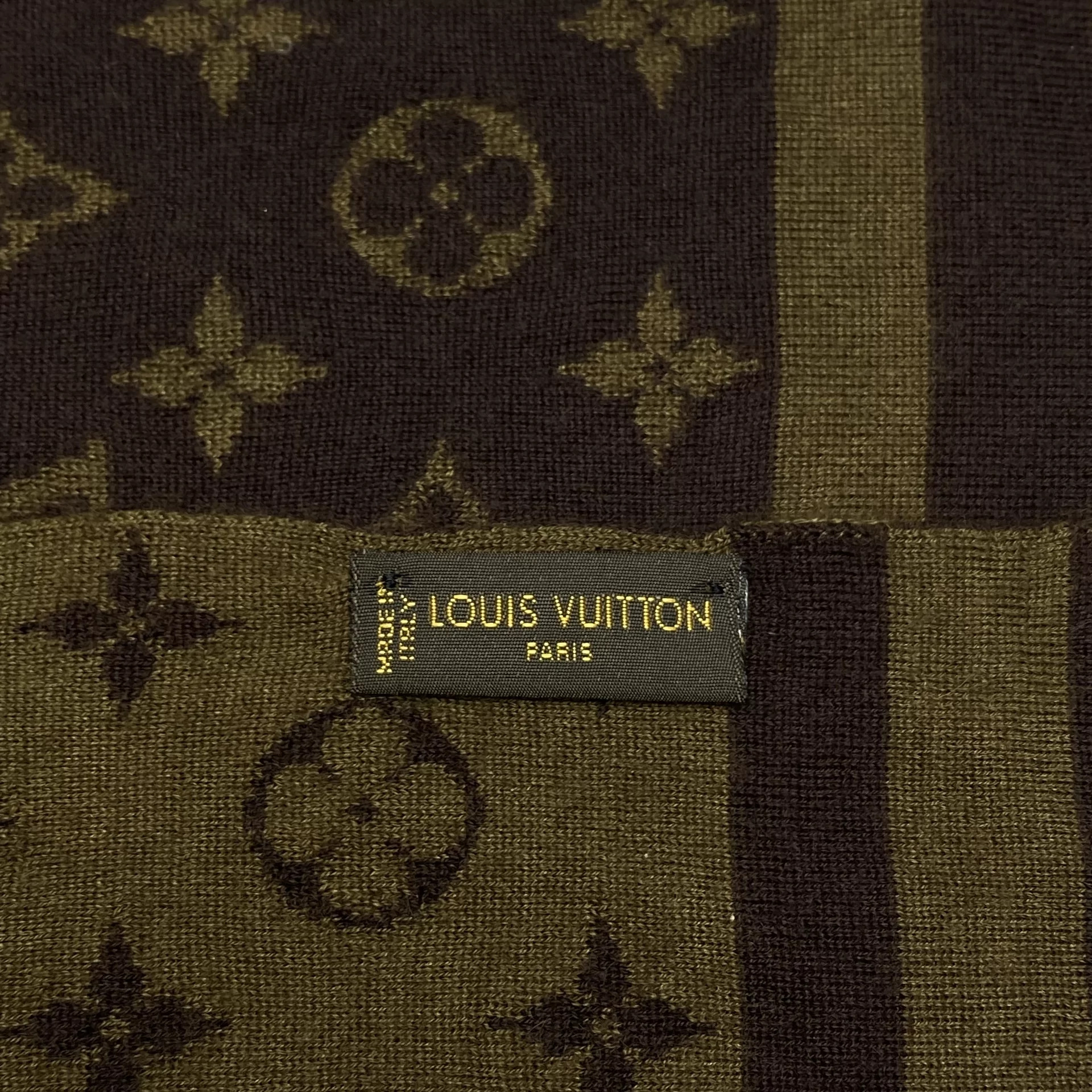 Cachecol Louis Vuitton Cashemere com Seda