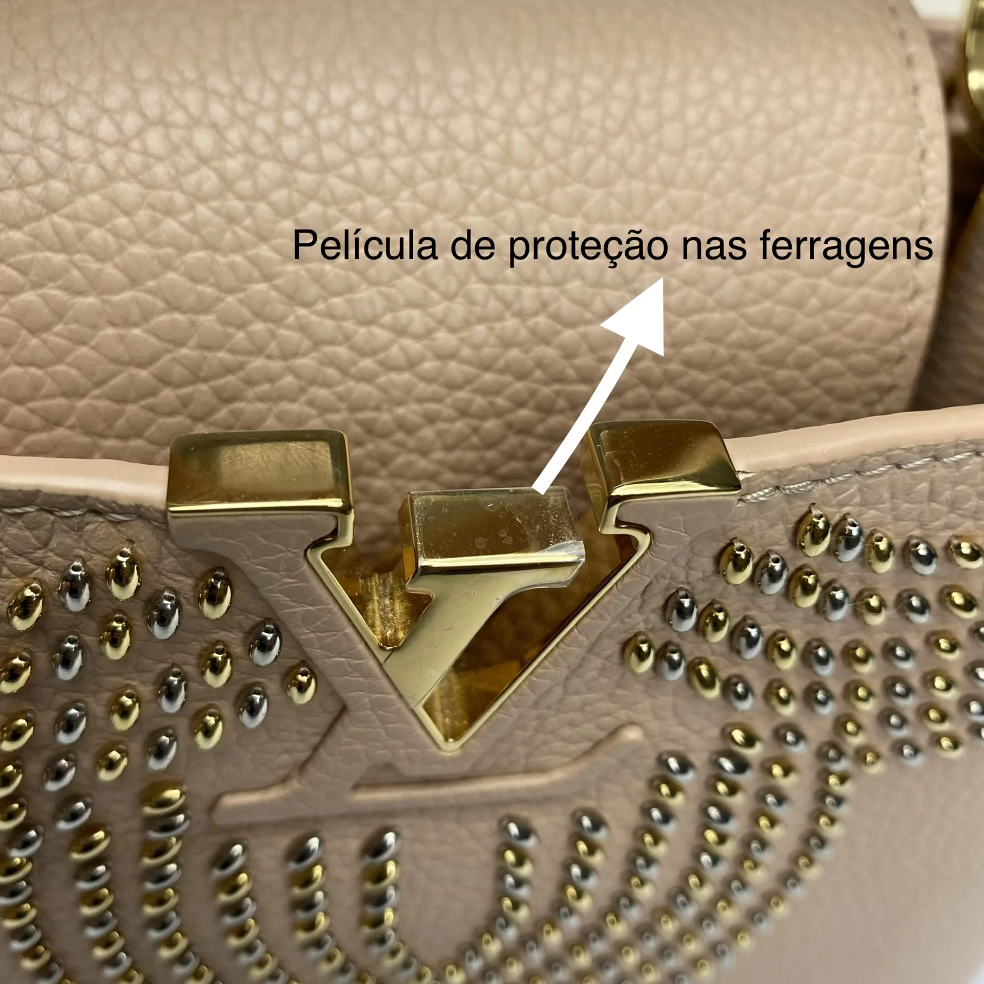 Bolsa Louis Vuitton Capucines BB